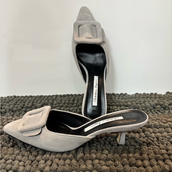 Handcrafted Chaussure Lapin Gray Suede Mules with Buckle - Picture 3 of 5